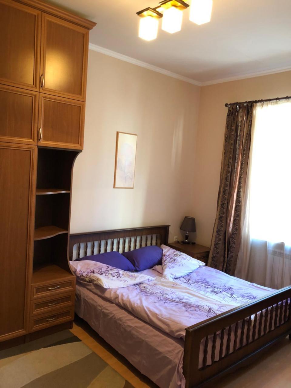 Apartment On Hanrapetutyan Street Yerevan Exterior photo